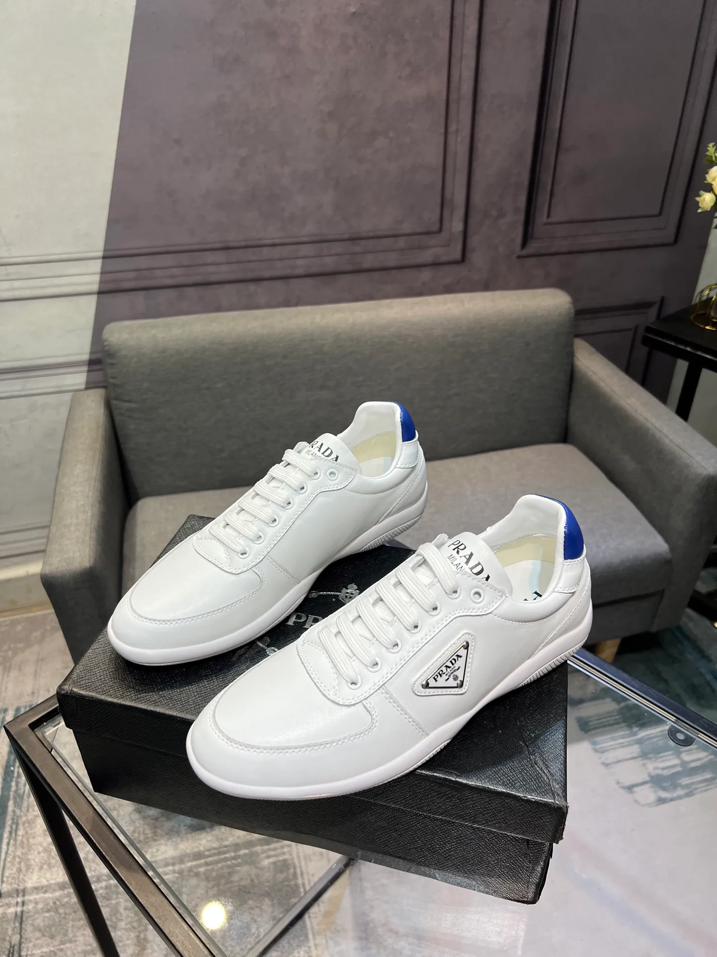 Men's men's shoes 💰440 [PRADA—Prada] 2025 latest model 🙈original replica! 👟👟👟Available here. The workmanship is top-notch. The upper is made of Italian 🇮🇹Imported calfskin. ❗️Breathable genuine leather lining @Suitable for travel. The original version has an enlarged engraved sole, making it suitable for all kinds of travels, showing low-key luxury. Size: 38-44 yards
